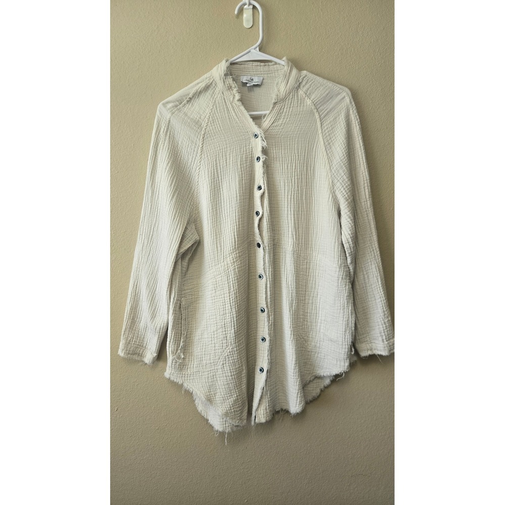 Urban Daizy Cream Cotton Gauze Frayed Button Down Shirt Top Small Boho Coastal